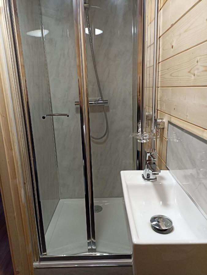 Cosy Cabin Stock Bagian luar foto