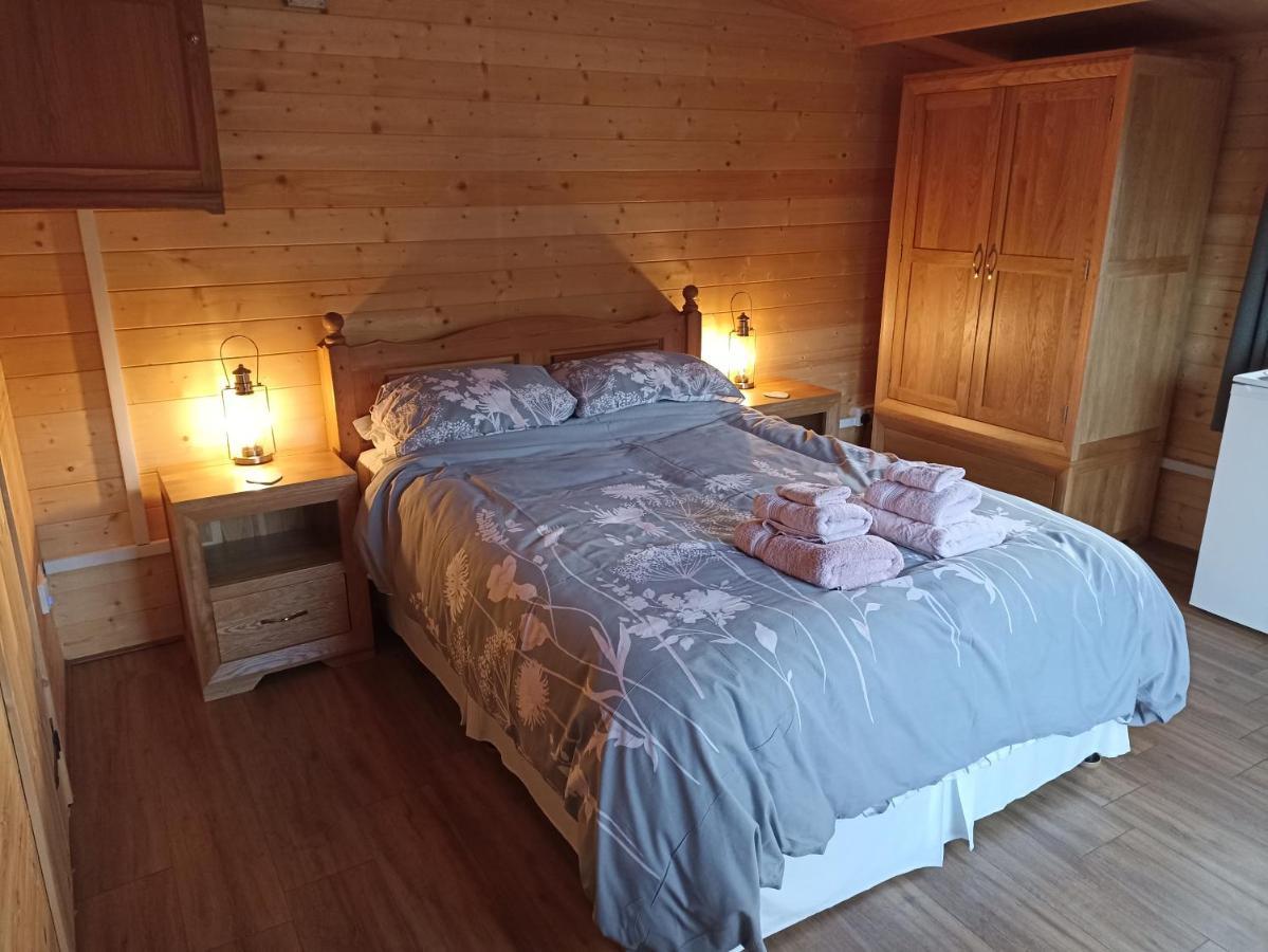Cosy Cabin Stock Bagian luar foto